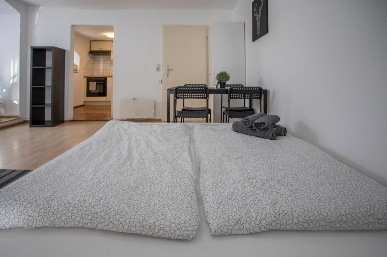 Apartamento Old Town Studio Hall in Tirol Exterior foto